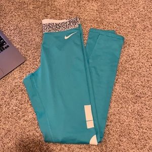 Nike leggings